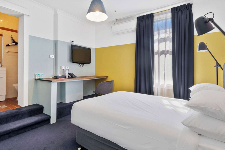 Bedroom 22