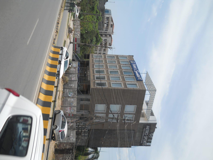 Others 5, Hotel Sparkle, Sahibzada Ajit Singh Nagar
