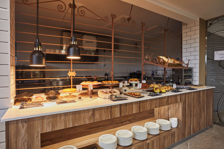 Food & Drinks 5, Apartamentos Silken Fontibre Iberia Spa, Cantabria