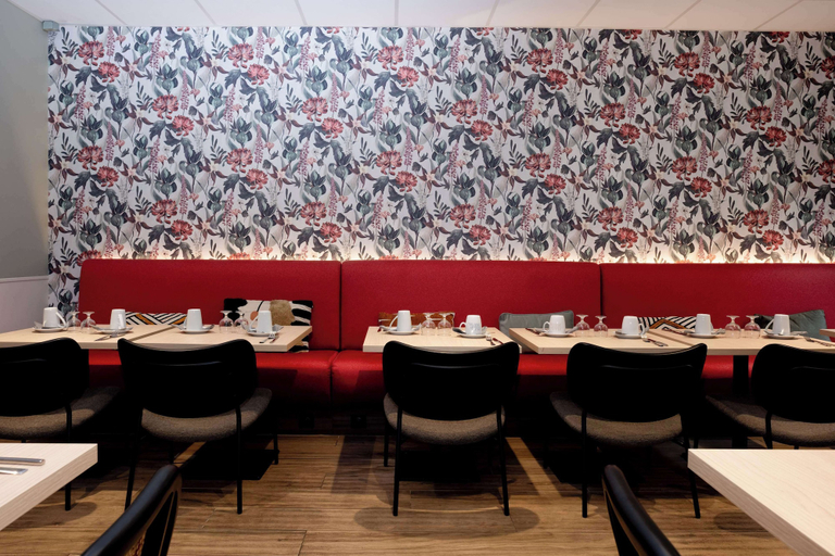 Food & Drinks 5, Hotel Kyriad Paris 10 Canal Saint Martin, Paris