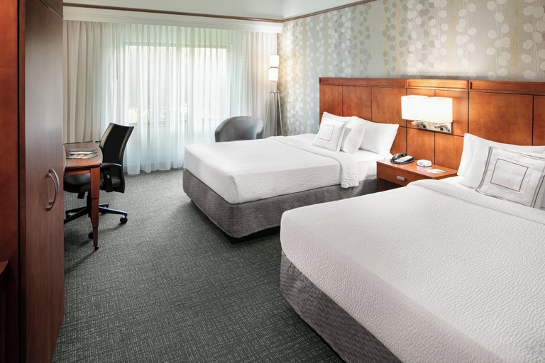 Bedroom 4, Courtyard by Marriott Bethlehem Lehigh Valley/I-78, Northampton