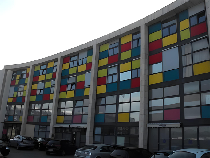 Others 4, Motel Port, Koper