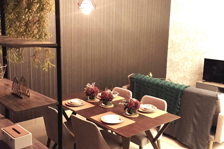 Dining Room 10