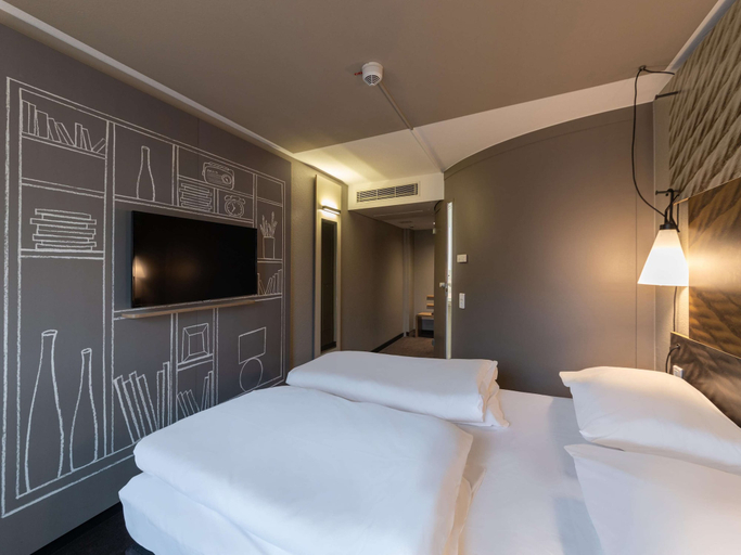 Bedroom 11