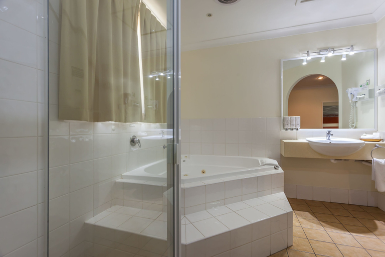 Bathroom 4, Best Western Tuscany On Tor Motor Inn, Toowoomba - West