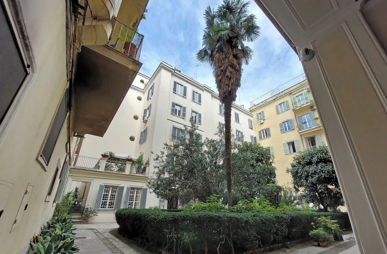 Exterior & Views 2, Habito Suites, Roma