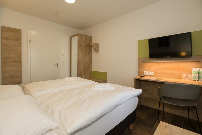 Bedroom 9