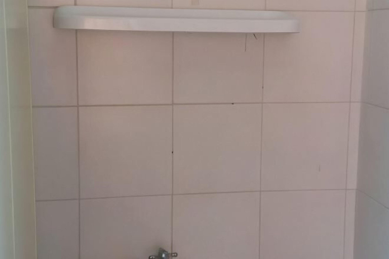 Bathroom 16