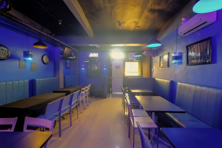 Food & Drinks 2, 1812 VC Lodge by ZUZU, Manila City