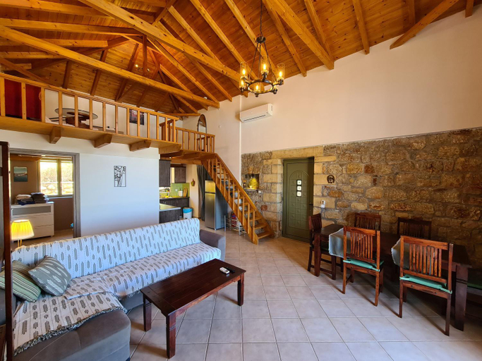 Others 2, Leopolis Villas, Peloponnese