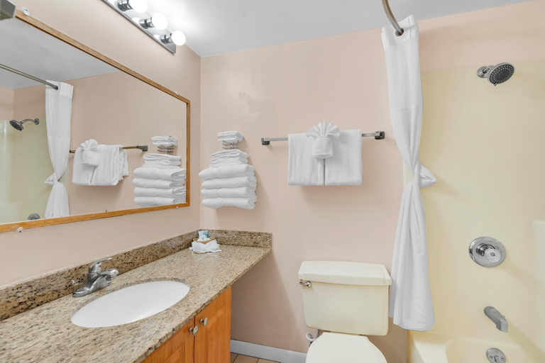Bathroom, Anchorage Resort, Monroe