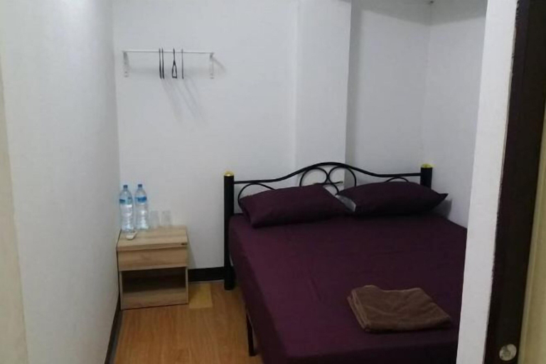 Bedroom 30