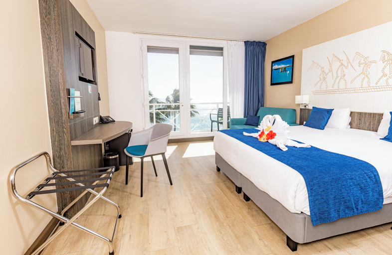Bedroom 3, Hôtel Beaurivage, Nouméa