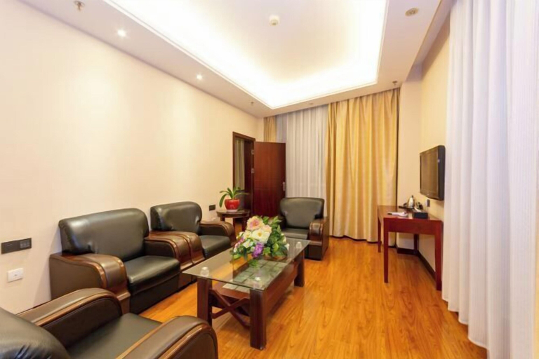 Others 5, ZhuoYue Tianhe Hotel, Shiyan
