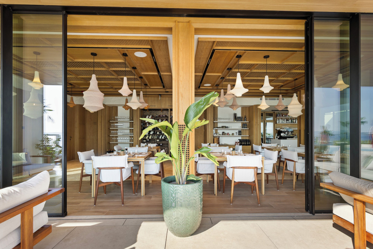 Food & Drinks 5, LIOQA Resort, Preko
