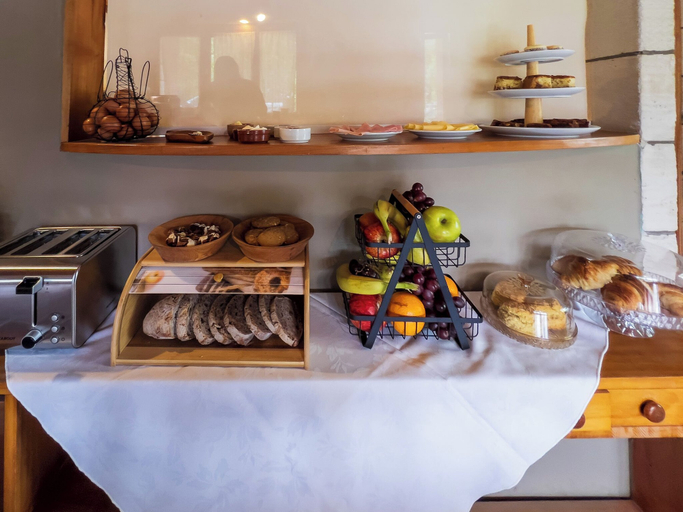Food & Drinks 5, Wesley House Hosteria Boutique, Lacar