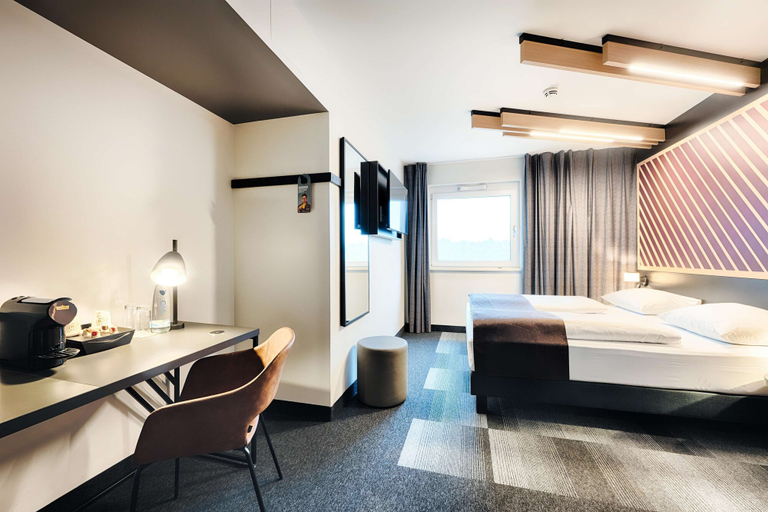 Bedroom 3, B&B HOTEL Wiesbaden-Hbf, Wiesbaden