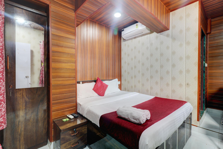 Bedroom, Hotel Ab Residency, Mumbai Suburban