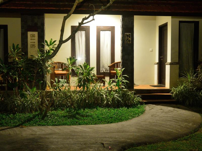 Exterior & Views 1, Peneeda View Beach Hotel, Denpasar