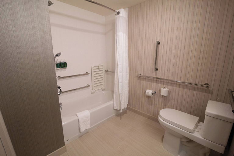 Bathroom 5, Courtyard by Marriott Cartersville, Bartow