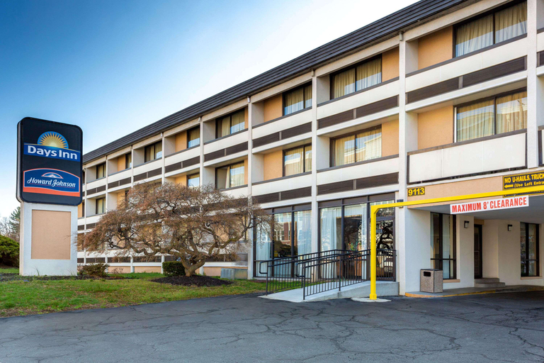 Exterior & Views, Days Inn by Wyndham College Park, Prince George's
