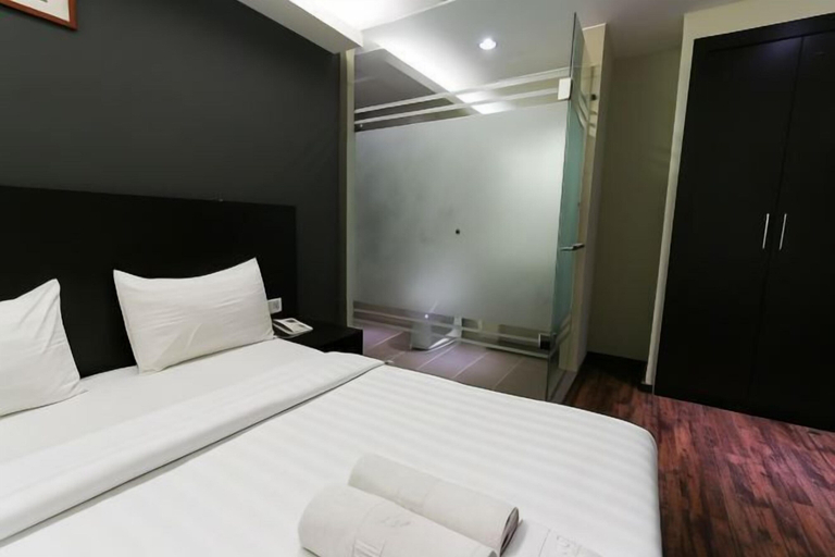 Bedroom 10