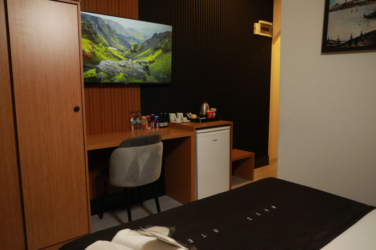 Bedroom 3, Rays Hotel, Bakırköy