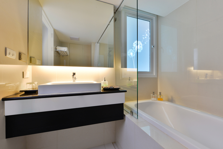 Bathroom 21