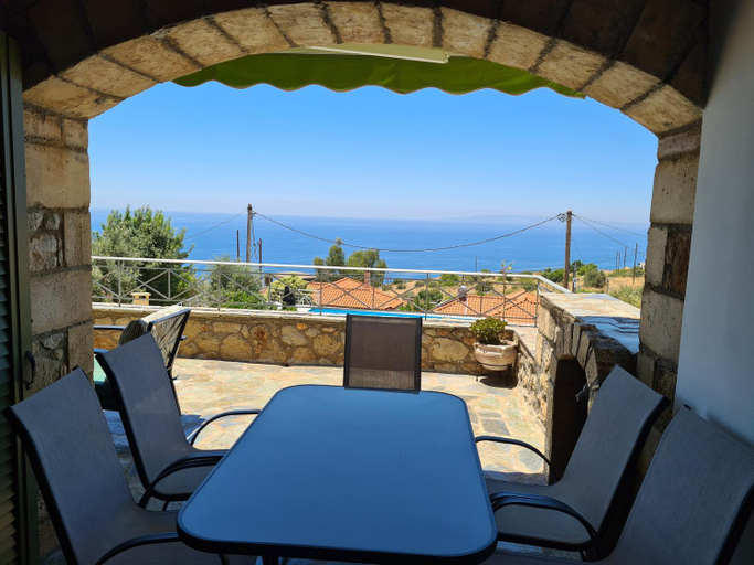 Others 5, Leopolis Villas, Peloponnese