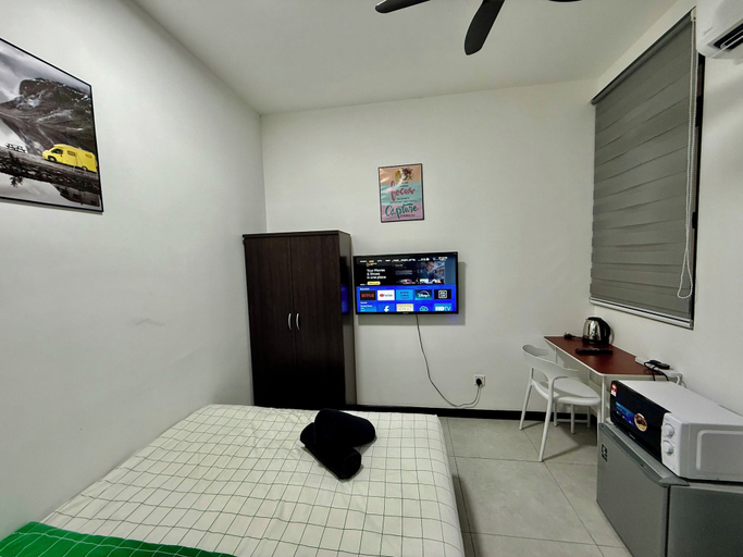 Bedroom 12