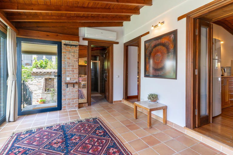 Others 5, Goldsmith House, Selçuk