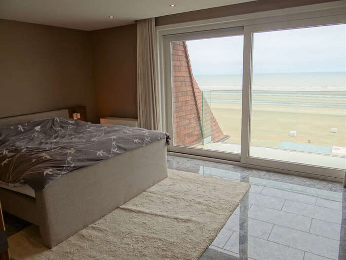 Others 3, Apartment in Nieuwpoort by Sandy Beaches, West-Vlaanderen