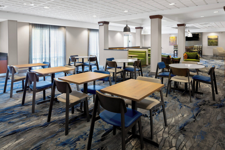 Food & Drinks 4, Fairfield Inn & Suites by Marriott Hobbs, Lea