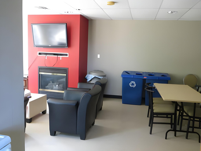 Others 2, Residence & Conference Centre-Brockville, Leeds and Grenville
