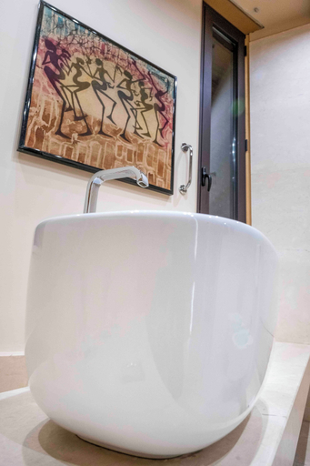 Bathroom 4, Hotel Exclusive, Agrigento