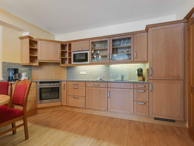 Others 4, Detached Chalet in Saalbach, Zell am See