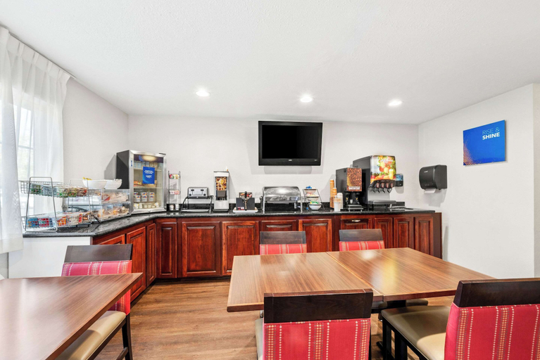 Food & Drinks 5, Comfort Inn Yreka I-5, Siskiyou