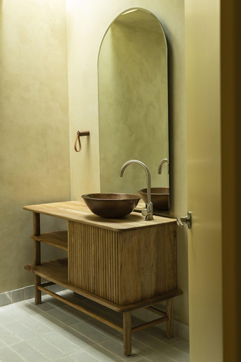 Bathroom 4, UMA Casa, Mexico City
