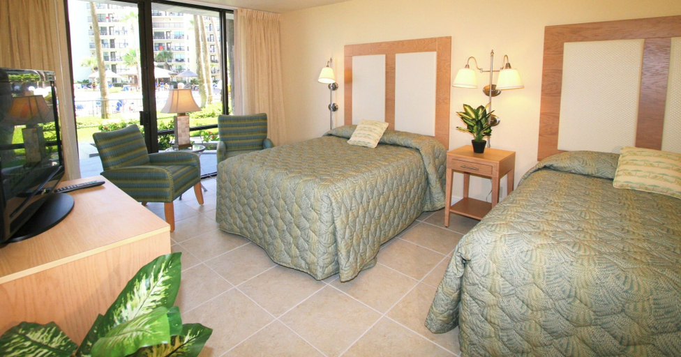 Bedroom 3, Royale Beach and Tennis Club, Cameron