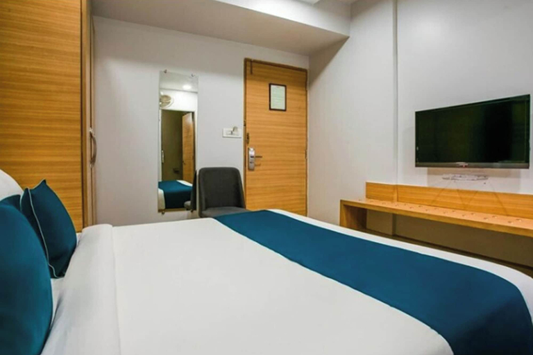 Bedroom 4, Hotel Concord Galaxy, Mumbai Suburban