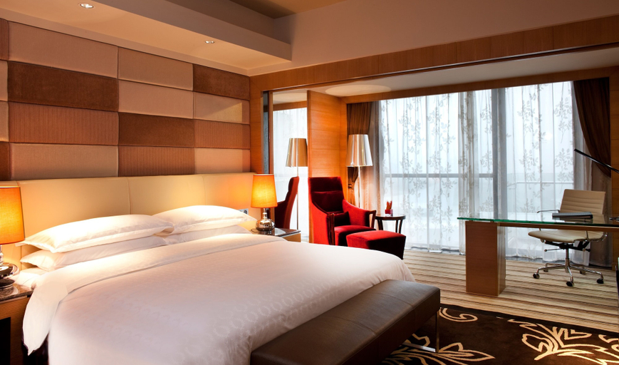 Bedroom 23