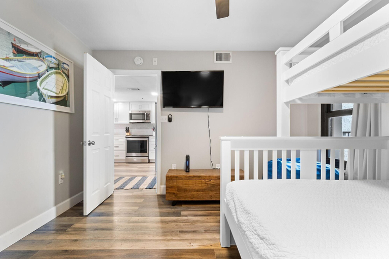 Bedroom 2, Ocean Breeze East 803, Escambia