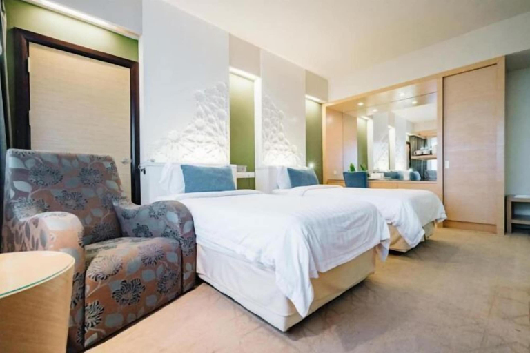 Bedroom 16