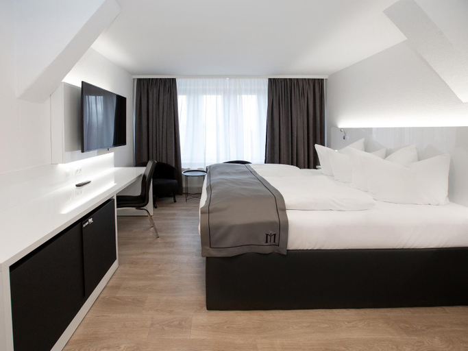 Bedroom 3, Parkhotel Prinz Carl, Worms