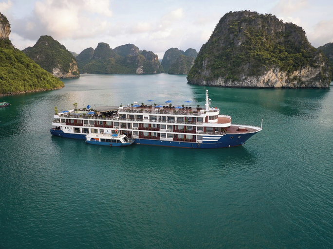 Others 1, Rosa Cruise Halong, Hạ Long
