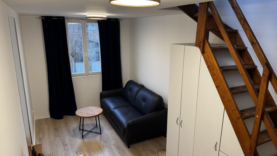 Others 5, Apartment Villeurbanne, Rhône