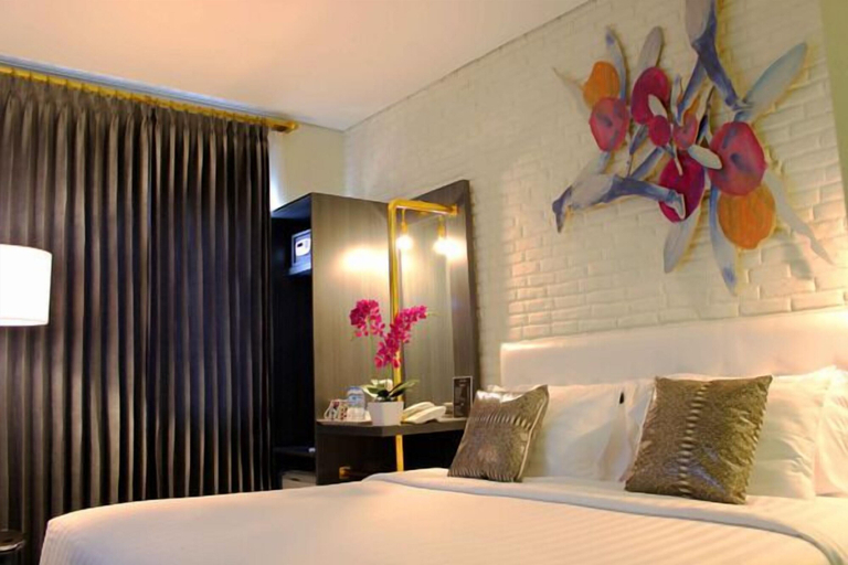 Bedroom 30