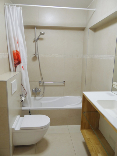Others 5, Apartment in Nieuwpoort by the Beach, West-Vlaanderen