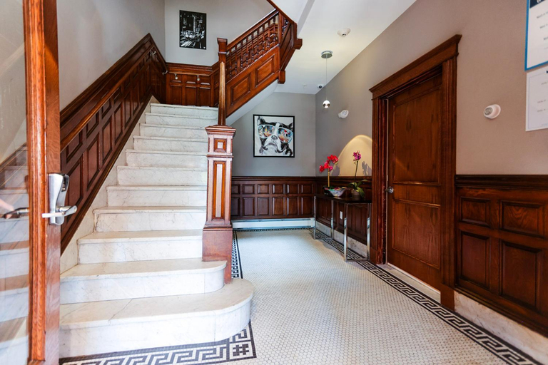 Others 3, A Stylish Stay w/ a Queen Bed, Heated Floors.. #28, Norfolk
