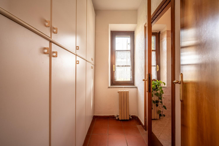 Others 5, Villa Santa Gabriella, Grosseto